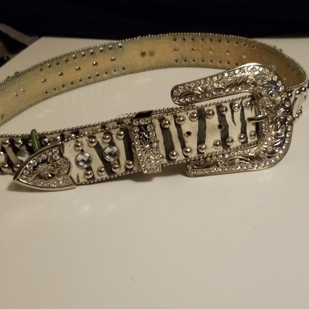 WB Atlas Style Cowgirl / Rodeo Zebra / Gem Belt